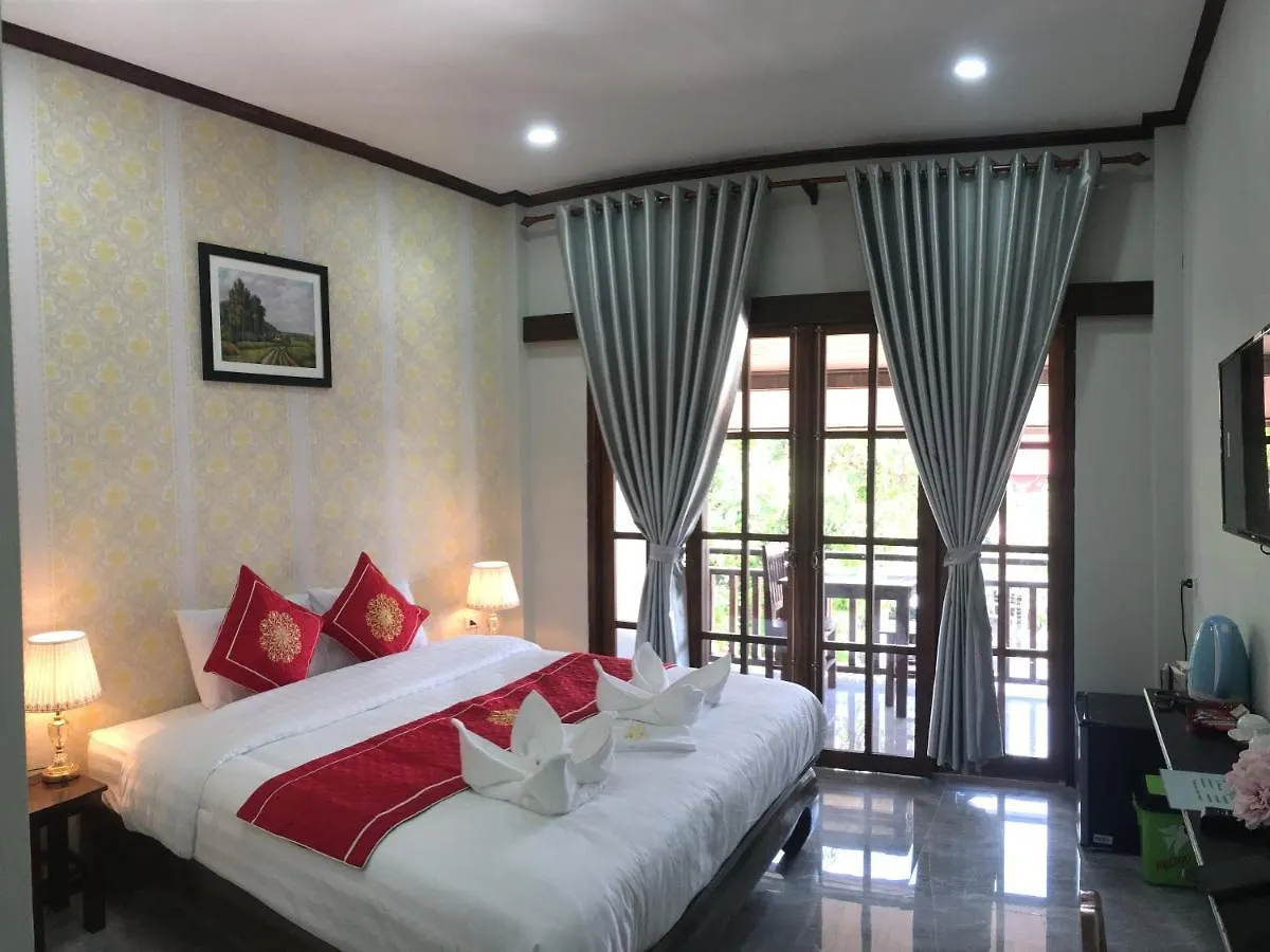 Villa Khounsok Sunset Luang Prabang Hotel